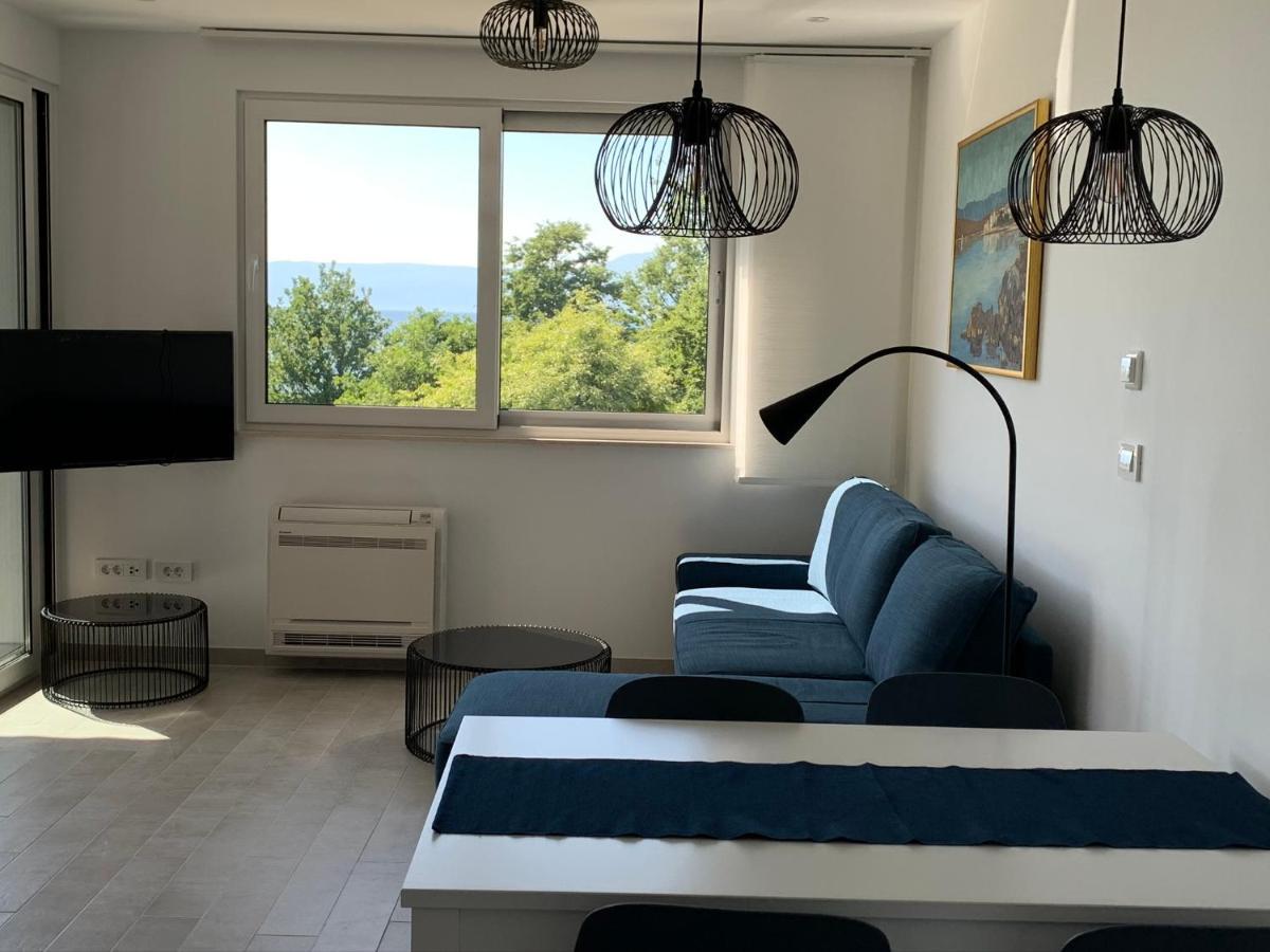 נייביצה Apartman Polje מראה חיצוני תמונה