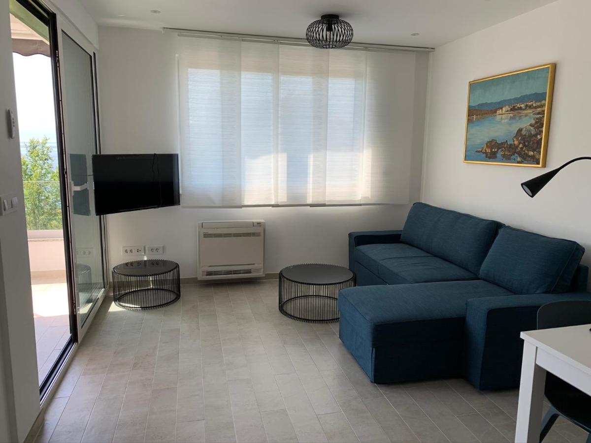 נייביצה Apartman Polje מראה חיצוני תמונה